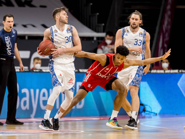 的动态不仅 的动态不仅